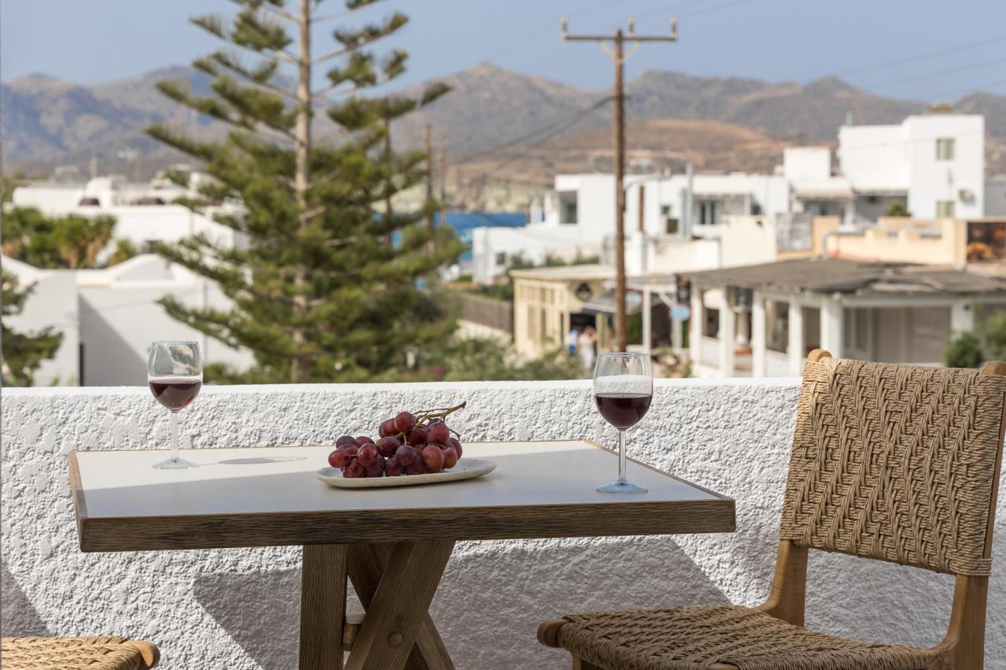 Pergola Hotel Pollonia Eksteriør billede